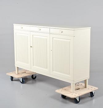 SIDEBOARD, "Herrgården", Carl Malmsten, 1900-talets andra hälft.