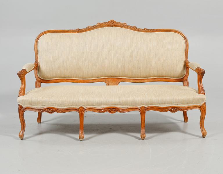 SOFFA, rokokostil, 1900-talets första hälft.