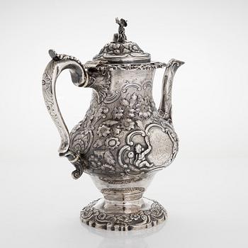 A Georgian seven-piece, sterling silver tea and coffee set, maker's mark of Joseph Angell, London 1817-1823.