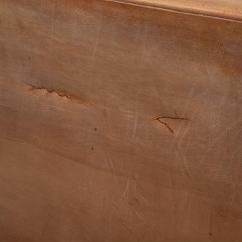 Børge Mogensen, a model 210 leather upholstered sofa for Frederica Stolefabrik.