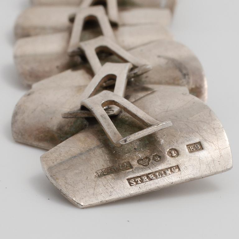 FLAVIA, Stockholm, 1955, a necklace.