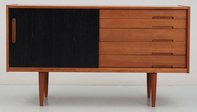 SIDEBOARD, "Lyon" Nils Jonsson, Troeds, bra Bohag, formgiven ca 1958.