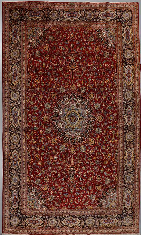MATTA, Keshan, 1900-talets andra hälft, signerad, ca 420 x 230 cm.