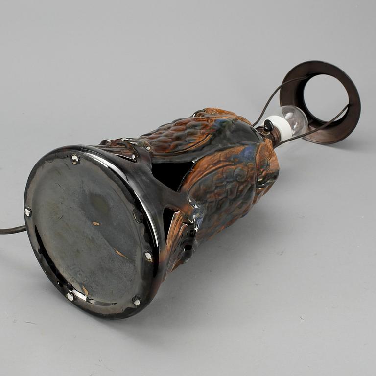 BORDSLAMPA, porslin, 1900-talets första hälft.