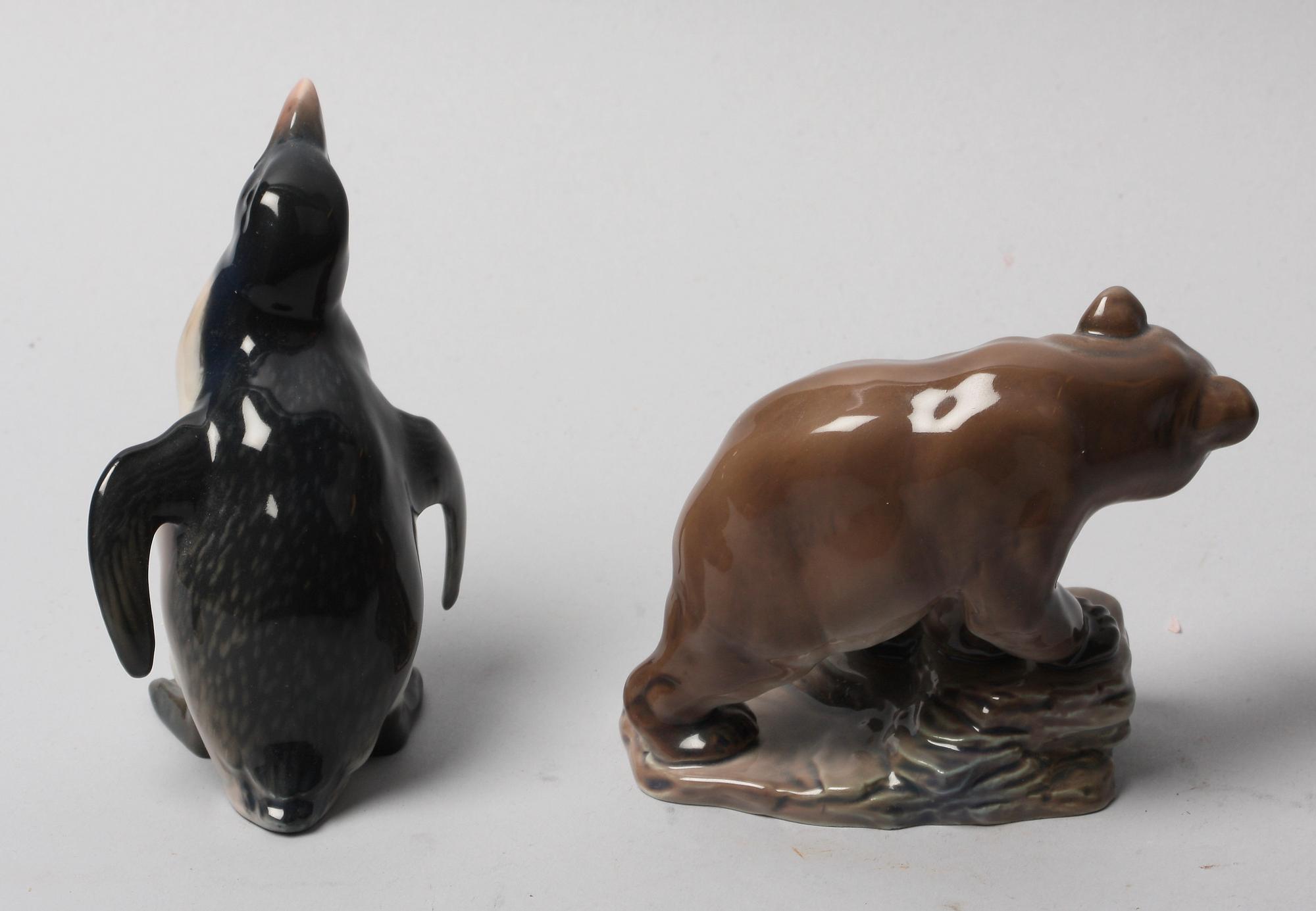 FIGURINER, 2 st. Porslin. Rosenthal resp Dahl Jensen.