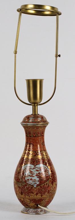 BORDSLAMPA, porslin, Japan, 1800-tal.