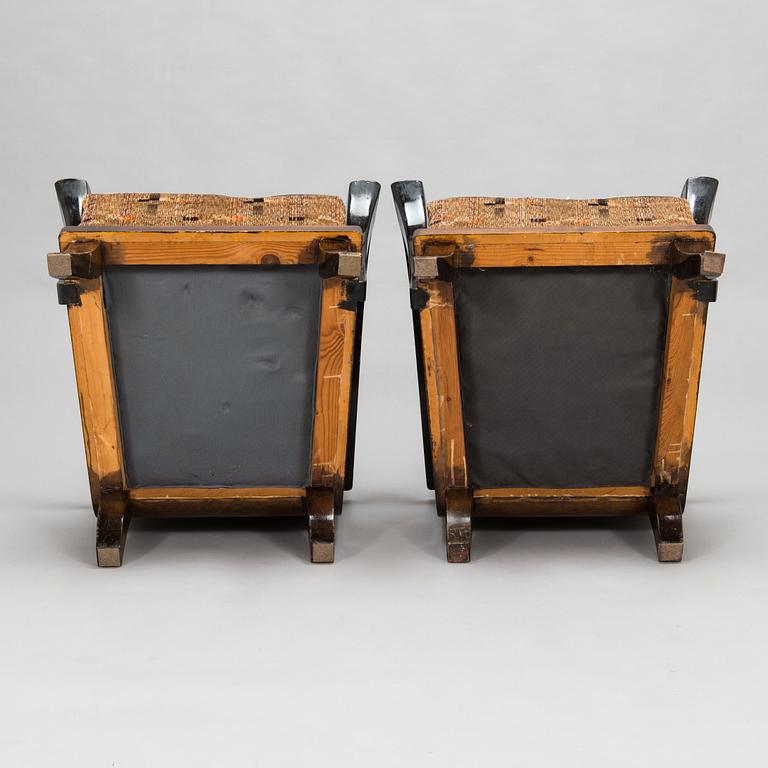 A 1930's armchairs.