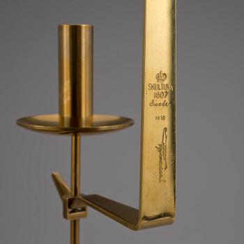 VÄGGLAMPETTER, 2 stycken, mässing, "Pendel", Pierre Forsell, Skultuna, 1900-talets fjärde kvartal.