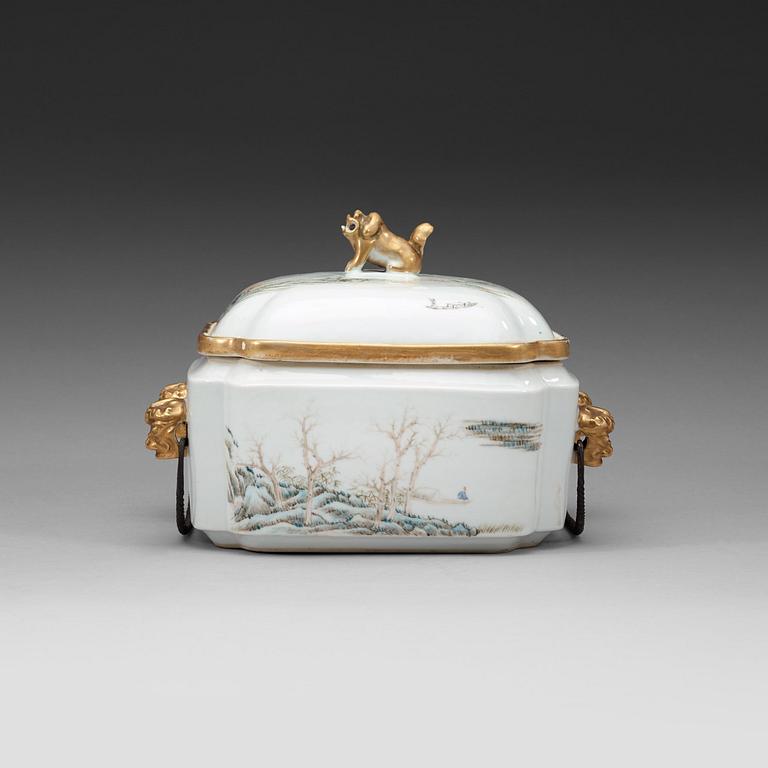 A square food container with cover and separate warmer, Qing Dynasty, Guangxu six-character mark and of the period.