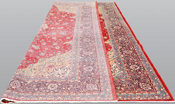 A Sarouk carpet, approximately 365 x 277 cm.