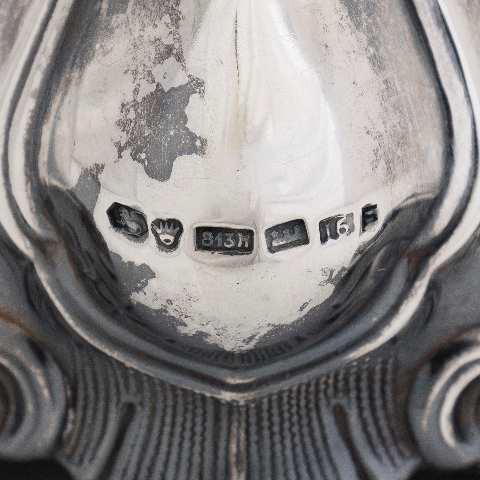 Kynttilänjalkapari, hopeaa, Kultakeskus, Hämeenlinna 1938.