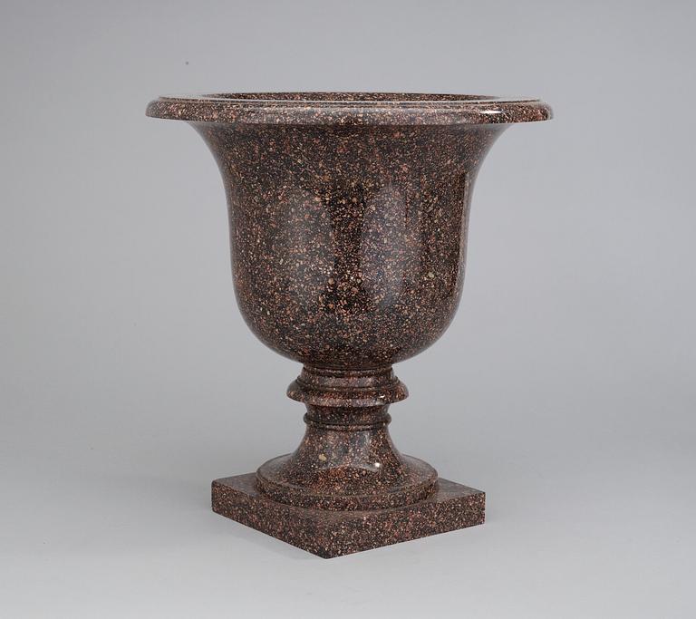 A Swedish Empire first halft 19th Century porphyry urn.