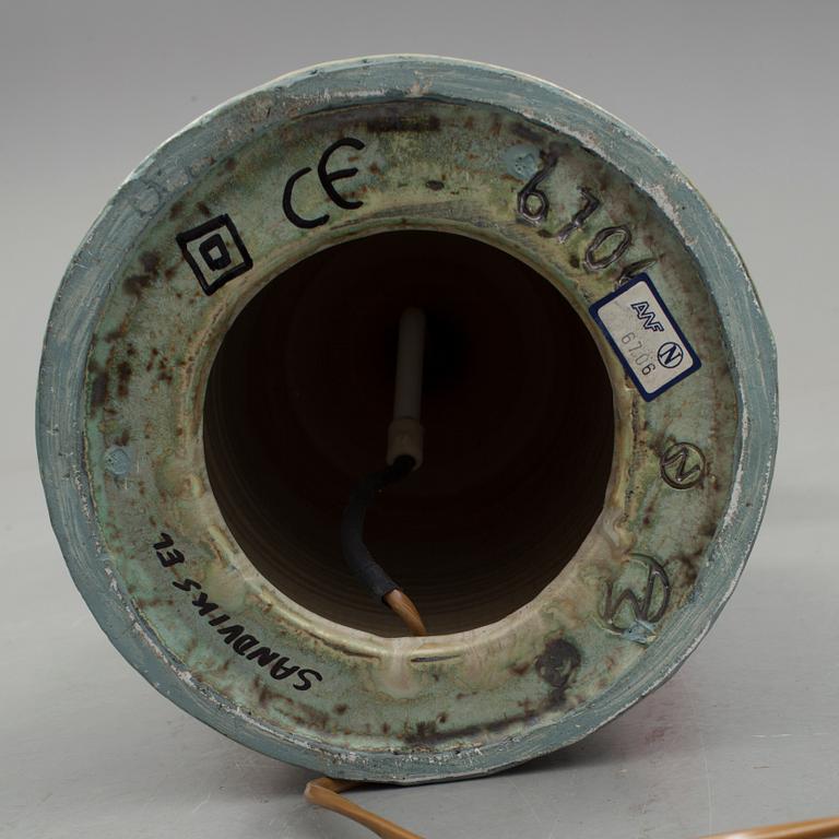 GOLVLAMPA, stengods, 1900-talets andra hälft.