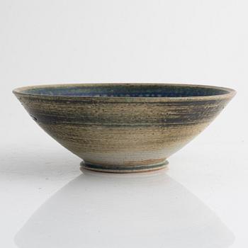 Francesca Mascitti-Lindh, a stoneware bowl, Arabia, Finland.
