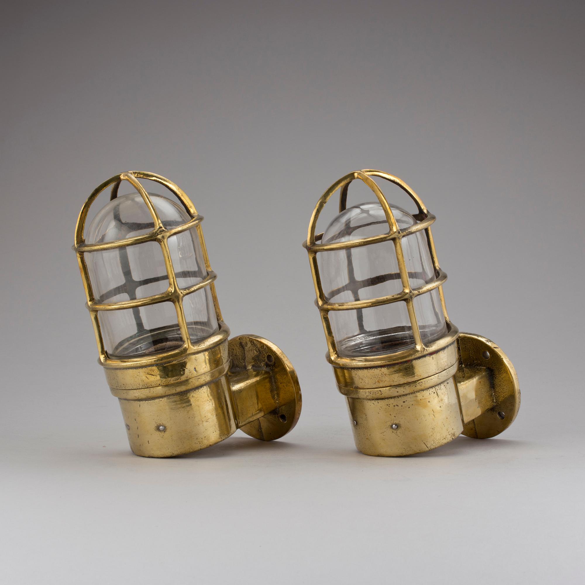 FARTYGSBELYSNING, ett par, mässing, 1900-tal.