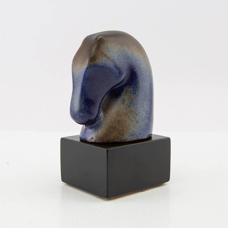 Ulla & Gustav Kraitz, skulptur, glaserat stengods, signerad.