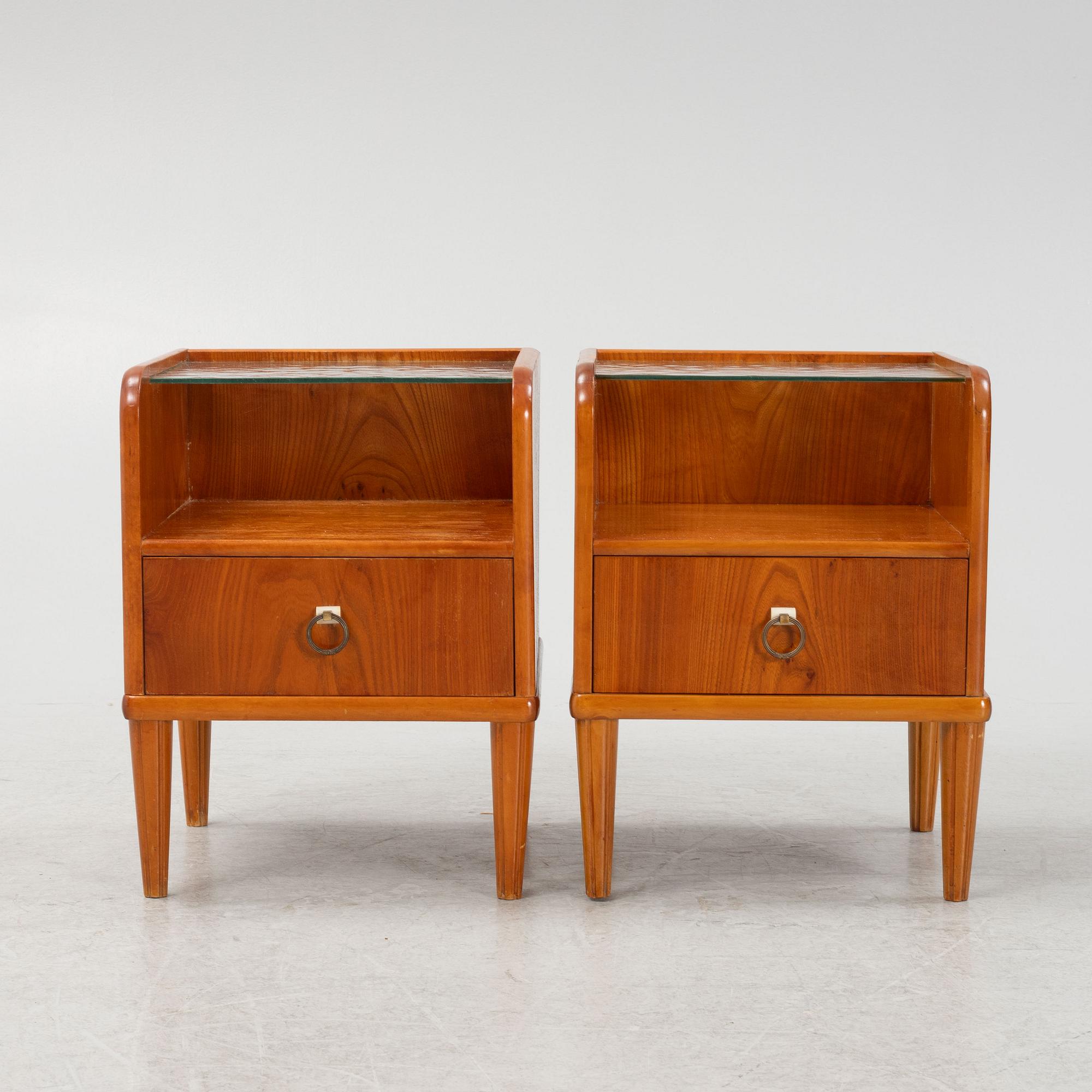Sängbord, ett par, Swedish Modern, 1940-tal.