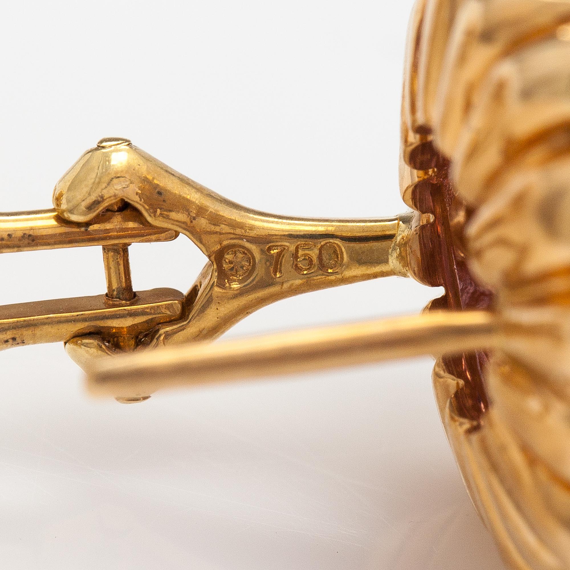 18K gold earrings "Catherine the great" with amethysts and diamonds ca. 0.40 ct in total. Ofelia Jewelry, Helsinki 1998.