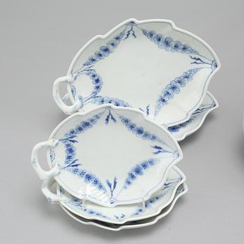 A set of porcelain tableware of 8 pcs, "Empire" by Bing & Gröndahl, Denmark.