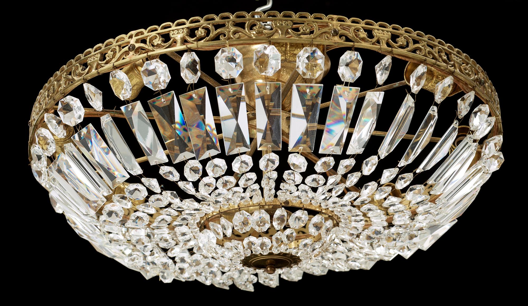 PLAFOND, 1900-talets mitt. Diameter 45cm.