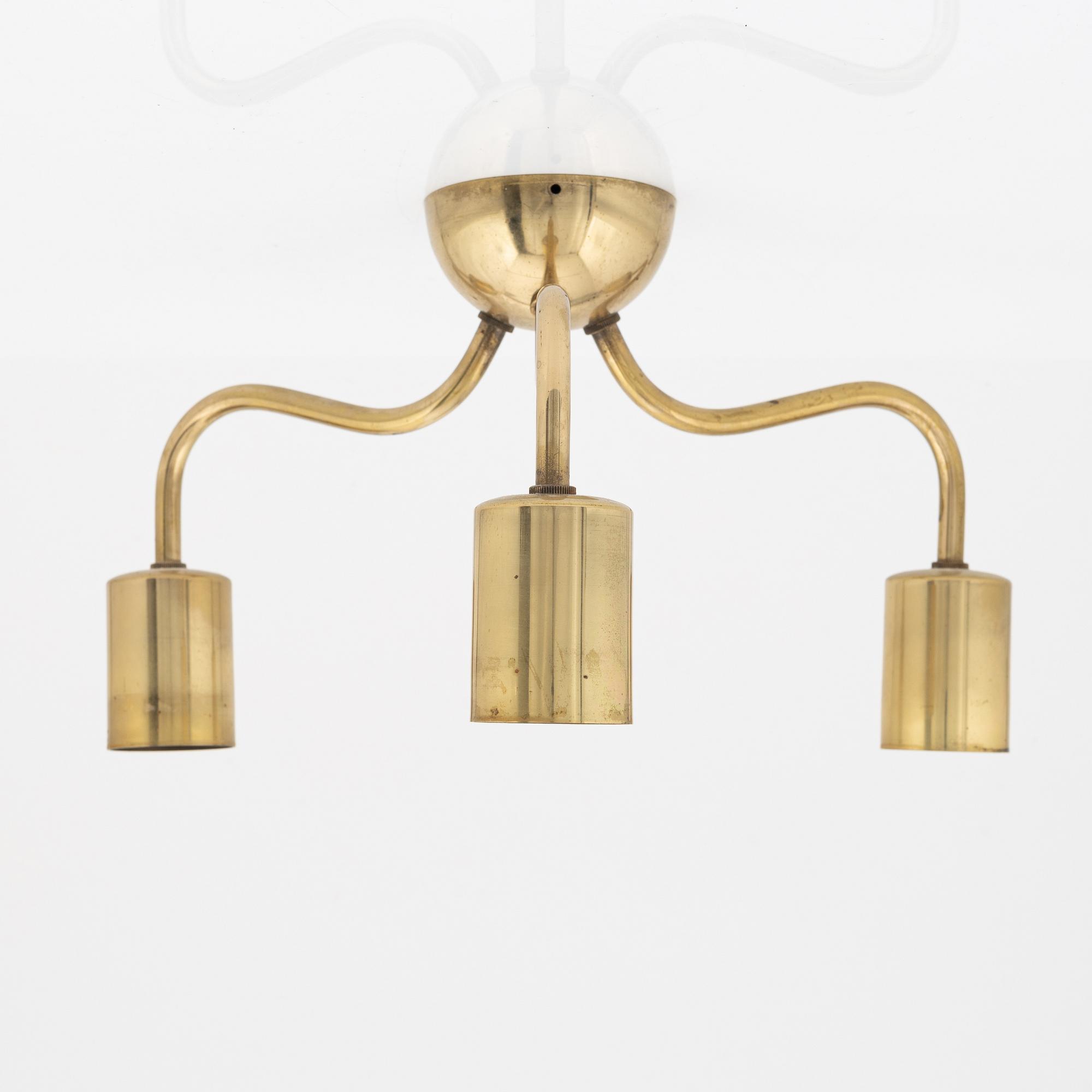 Josef Frank, taklampa, mässing, modell 2353, även kallad 'Spindeln', Firma Svenskt Tenn.