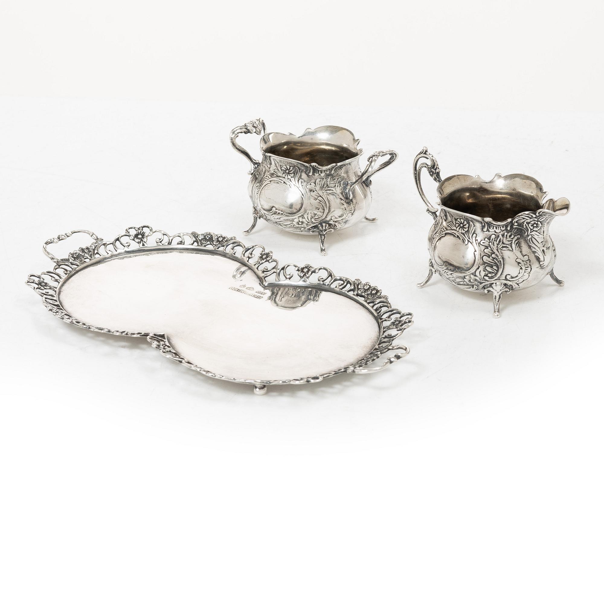 Gewe Silvervarufabriken Ab, cream jug, sugar bowl and tray, silver, Rococo style, Malmö 1968–1976.