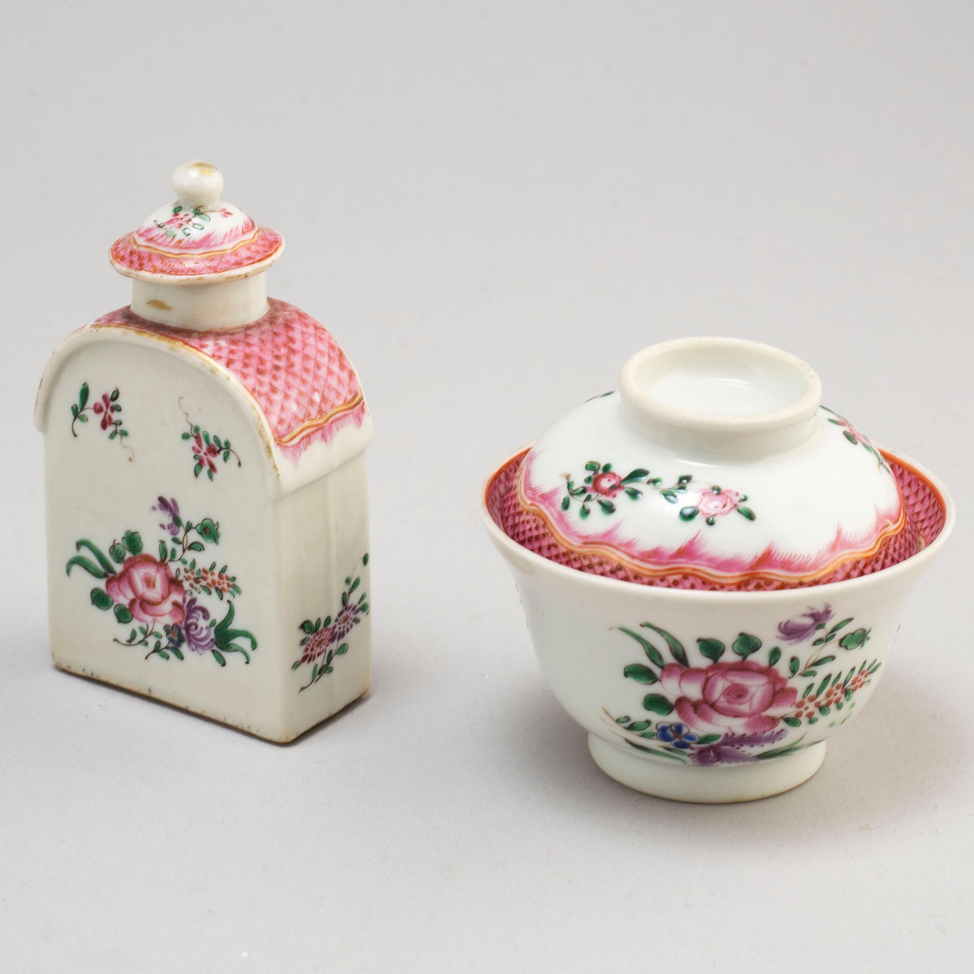 A famille rose export tea service, Qing dynasty, Qianlong (1736-95) (13 pieces).