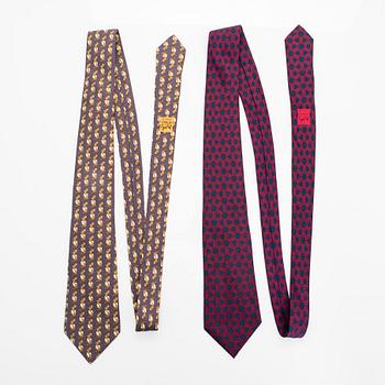 Hermès, four silk ties.