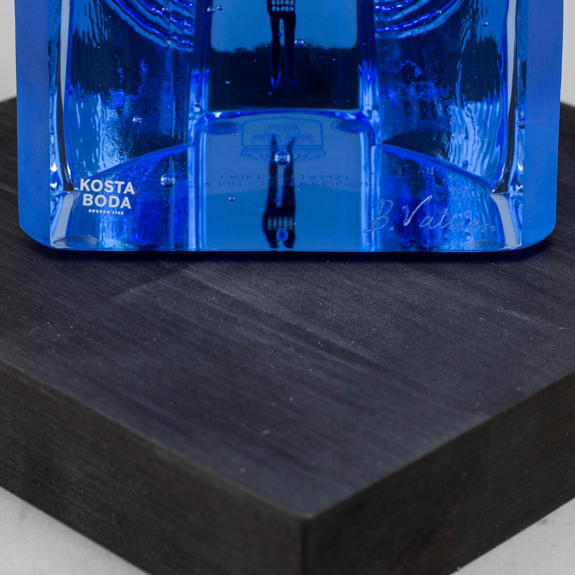 BERTIL VALLIEN, skulptur, "The sky is the limit", glas, Kosta Boda, signerad B. Vallien.