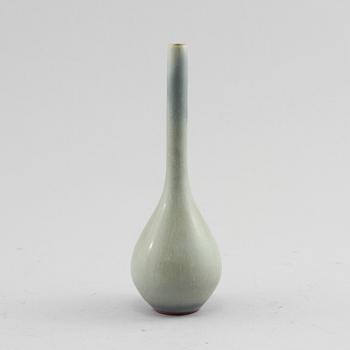 VAS, stengods, Berndt Friberg, Gustavsbergs studio, 1900-talets andra hälft.