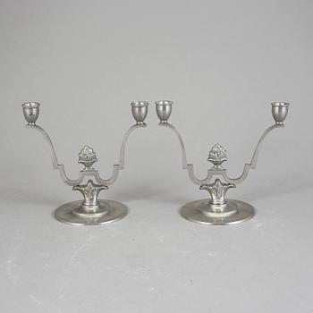 KANDELABRAR, ett par, tenn, art deco, GAB, 1932.