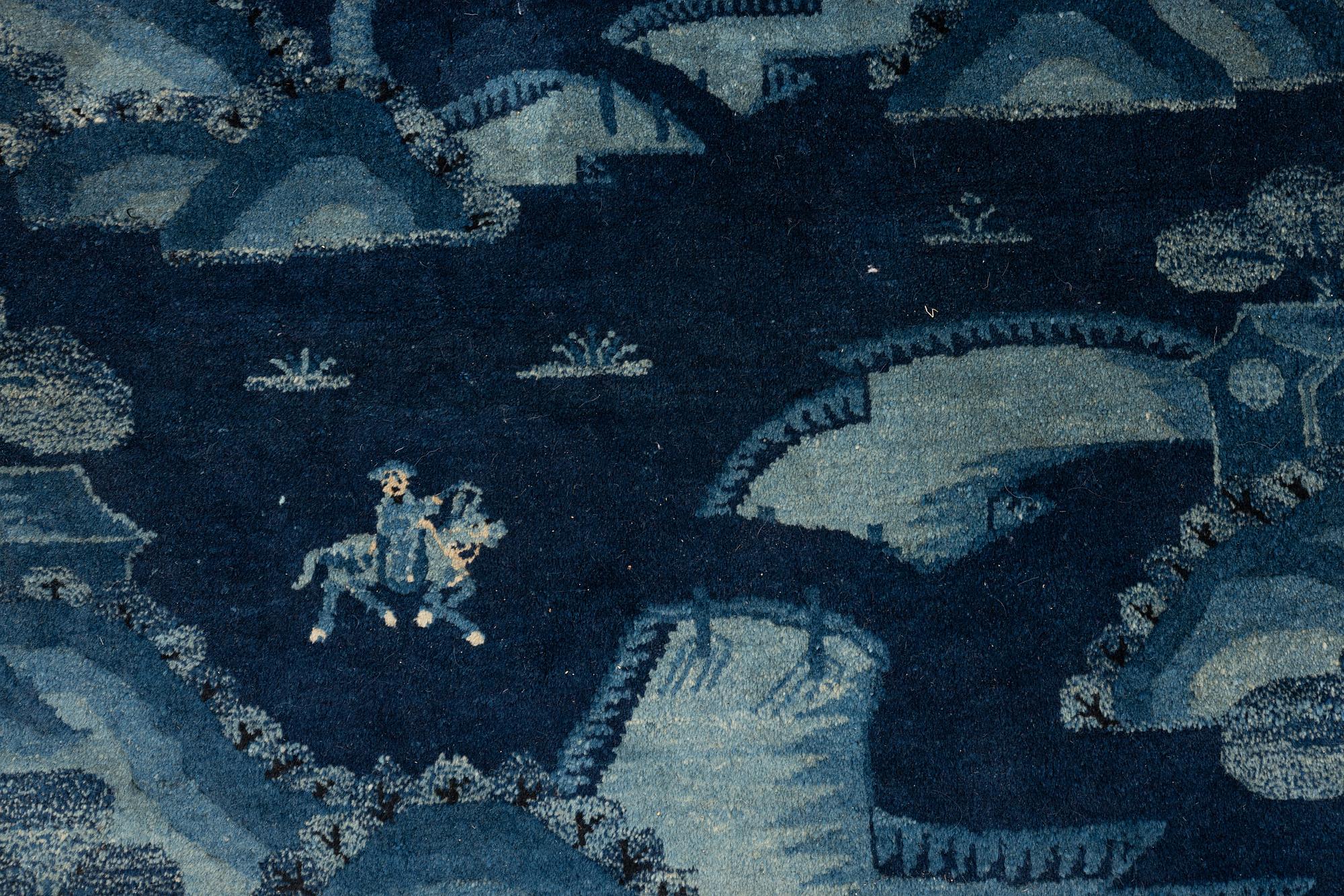Matta, semiantik, Kinesisk, ca 197 x 167 cm.