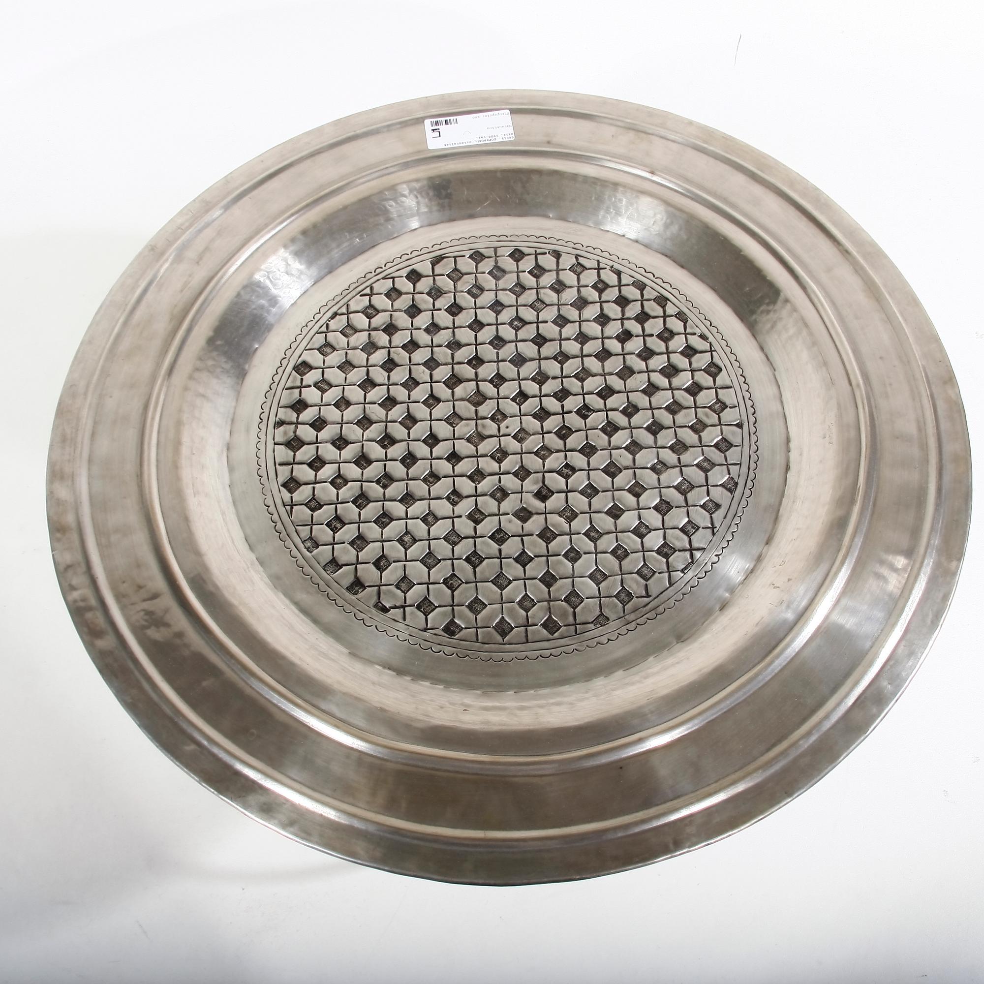 SOFFBORD, orientalisk stil. 1900-tal.