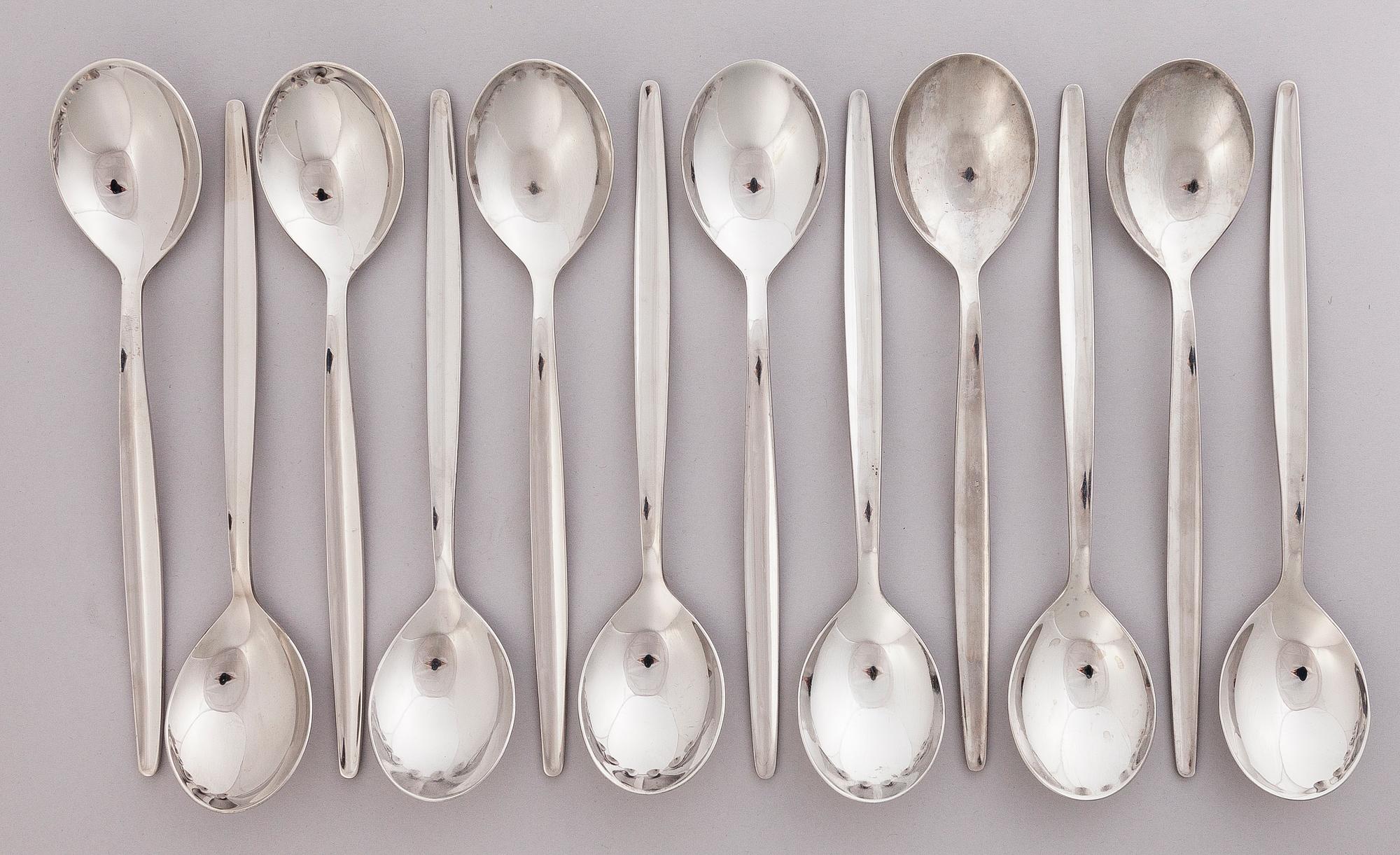 ILMARI TAPIOVAARA 1960s 122-piece Set of Polar Flatware for Hackman, Finland.