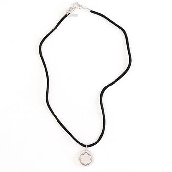 MONTBLANC, halsband med liten diamant och örhängen, "Star collection", silver.