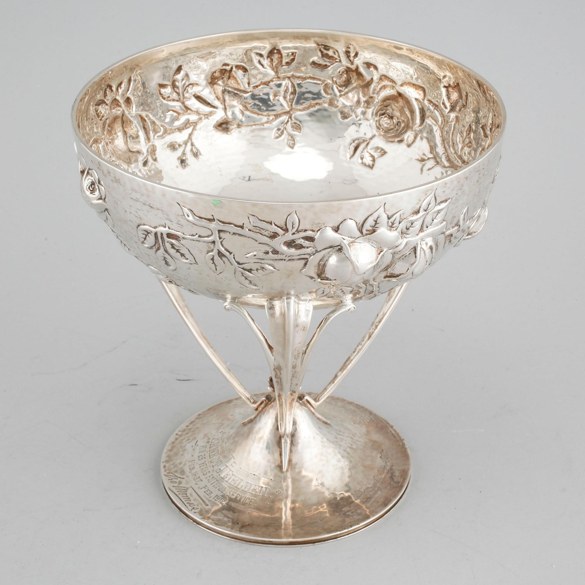 SKÅL, silver, Elkington & Co, London, jugend, tidigt 1900-tal, vikt 762 gram.