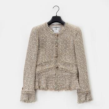 Chanel, a bouclé jacket, size 36.