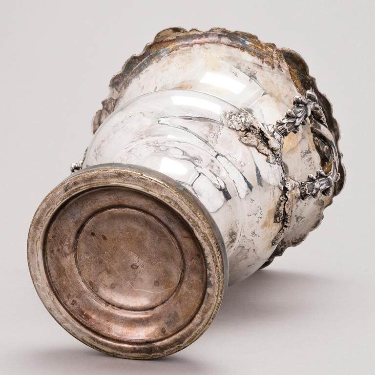 A Fraget Centrepiece/ Champagne cooler, Warsaw, Poland 1860- ca.1869.