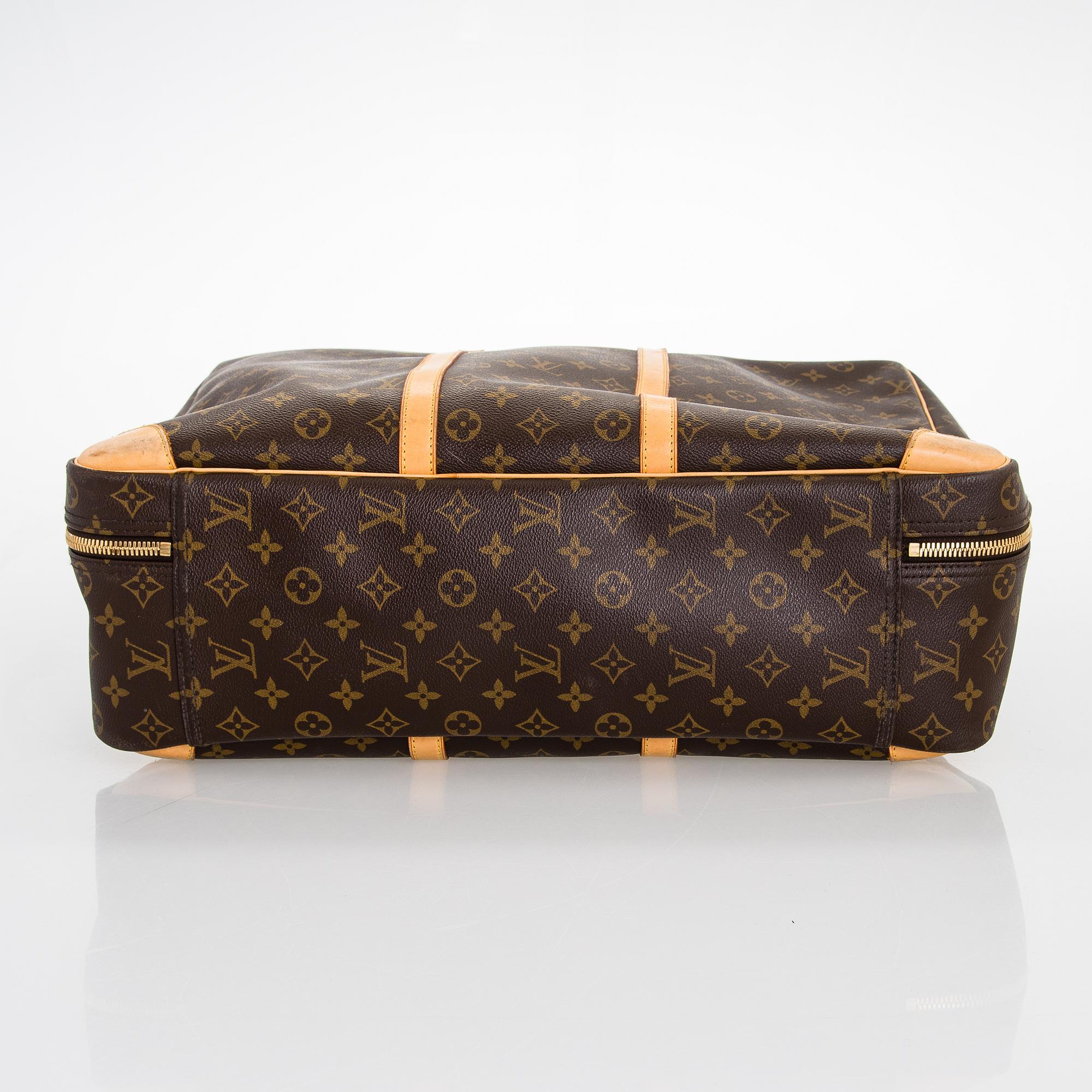 Louis Vuitton, a monogram 'Sirius 50' Bag.