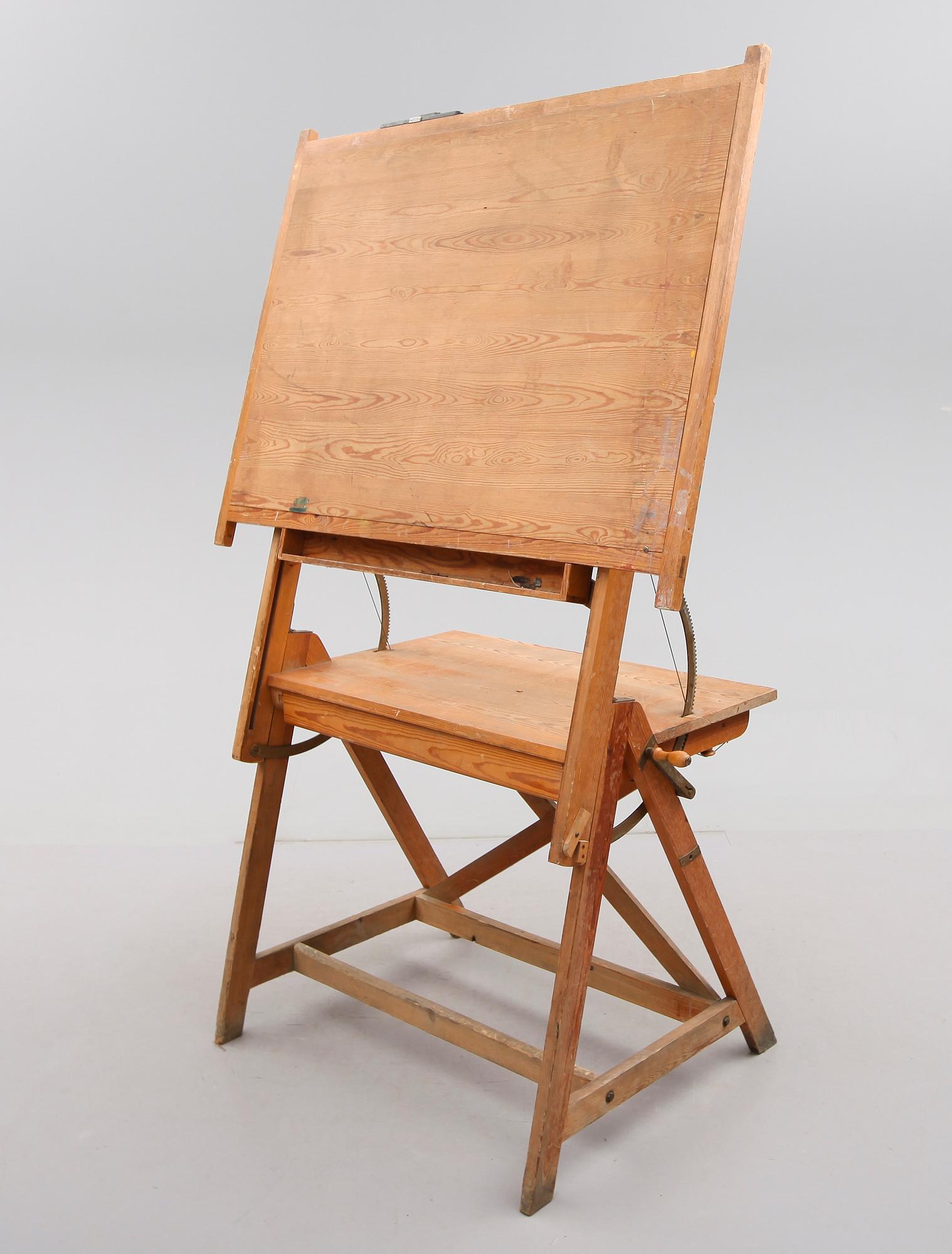 ARKITEKTBORD, 1900-talets första hälft.