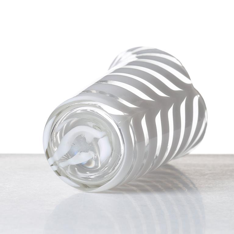 Tyra Lundgren, TYRA LUNDGREN, a glass vase, Venini, Italy, model 3864, designed in 1948.