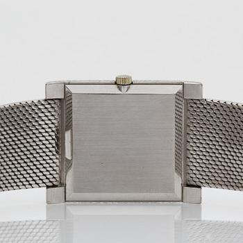 A Patek Philippe 18K white gold men's wristwatch. Manual winding. 26 x 22 mm. 1960s.