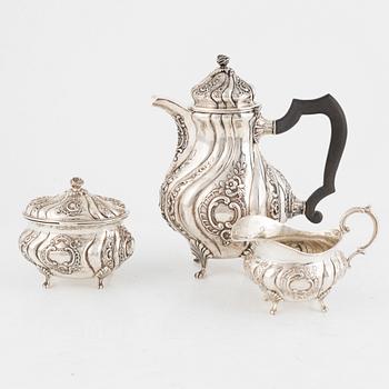 Kaffeservis, 3 delar, silver 830, rokokostil, svenska importstämplar, 1900-tal.