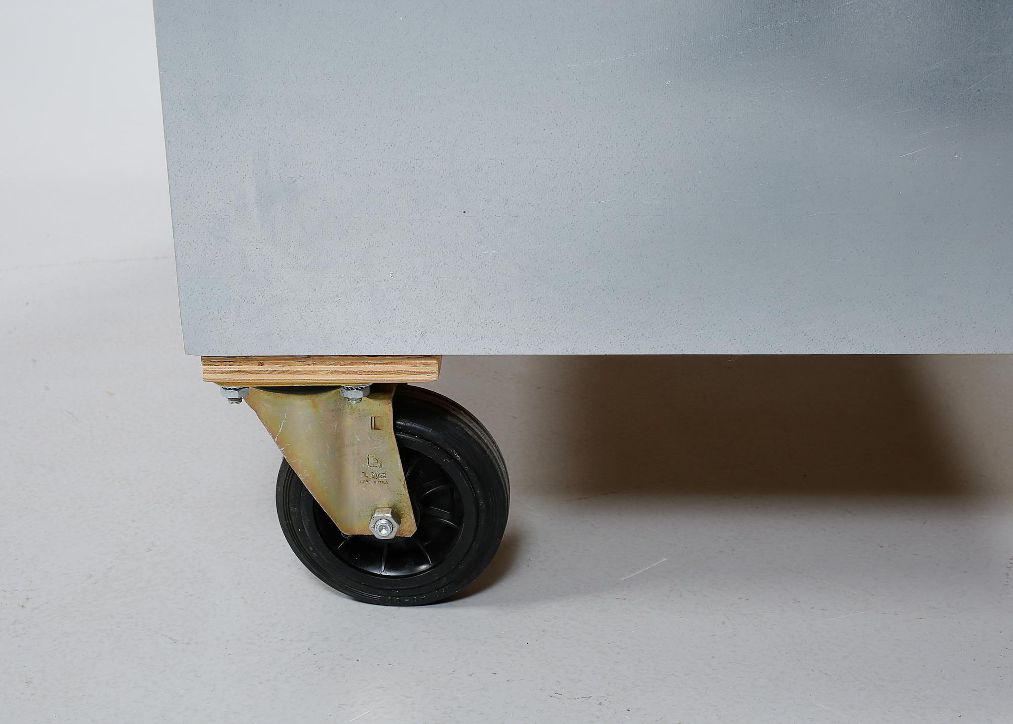 GRAFIKVAGN, ritade av Lars Jacobson design, omkring år 2000.