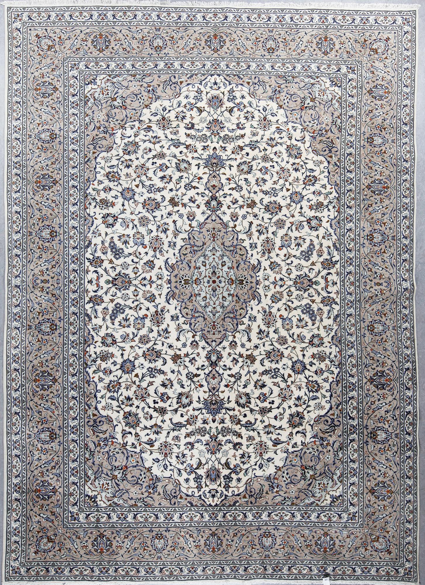 MATTA, Keshan, Ca 401x291 cm.