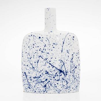 Inkeri Leivo, flaska, porslin, signerad Inkeri Leivo Arabia.