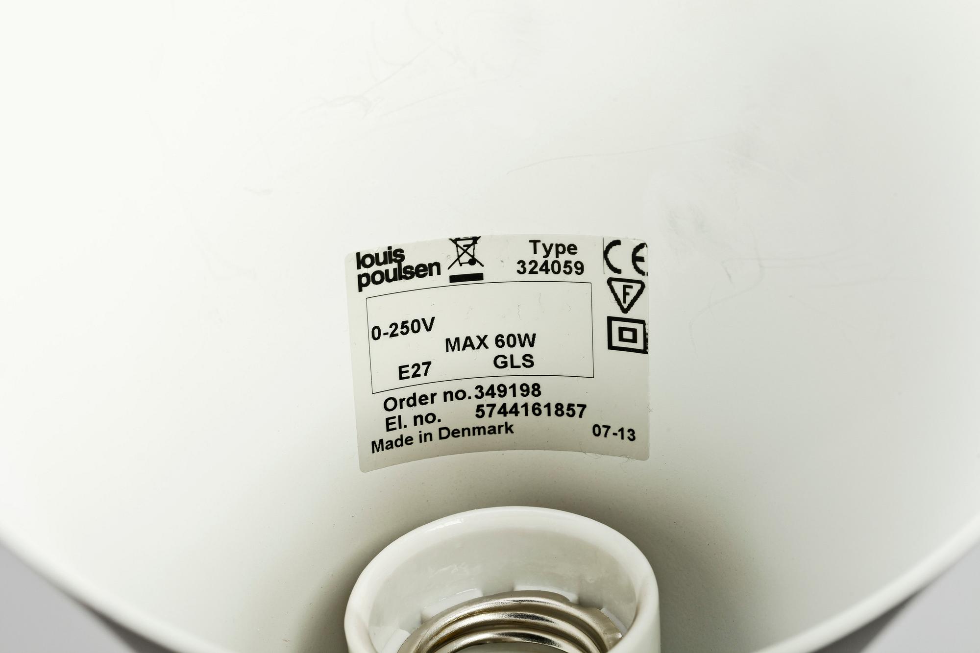 BORDSLAMPA, "AJ", Arne Jacobsen för Louis Poulsen.