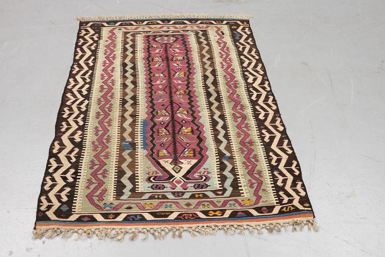 A rug, antique Anatolan Namazlyk kilim, ca 168 x 106 cm.