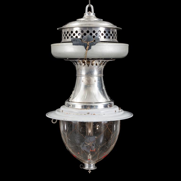 A 'Autolux' outdoors cerosene light from AB Lux, Stockholm, early 20th Century.