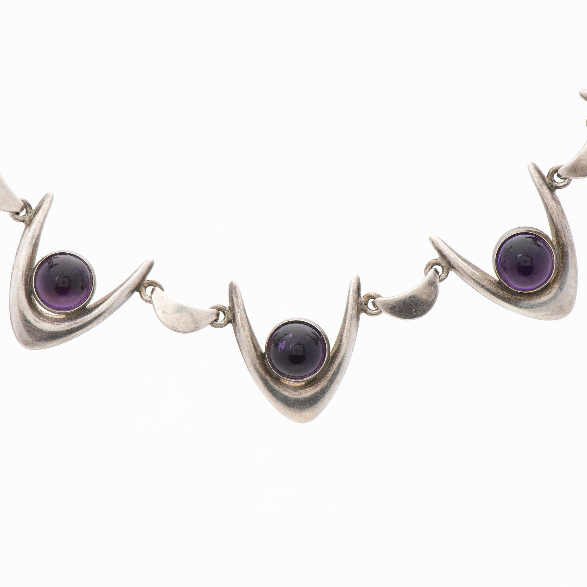 ARNE JOHANSEN, KAULAKORU ja RANNEKORU, hopeaa, pyöröhiotut ametistit. Tanska 1970-luku.